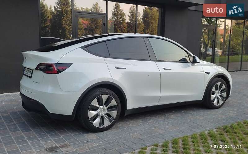 Внедорожник / Кроссовер Tesla Model Y 2020 в Ивано-Франковске