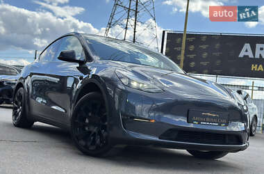 Внедорожник / Кроссовер Tesla Model Y 2023 в 