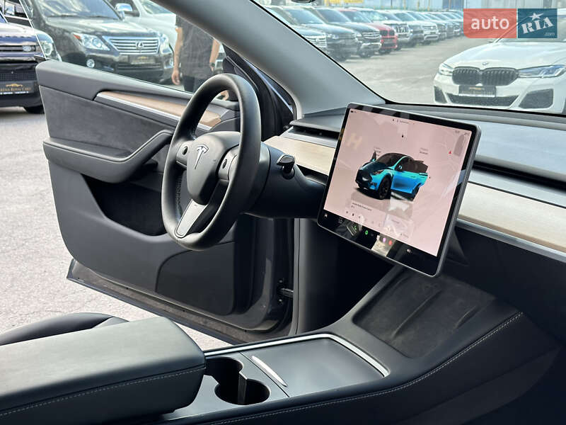 Внедорожник / Кроссовер Tesla Model Y 2023 в Харькове