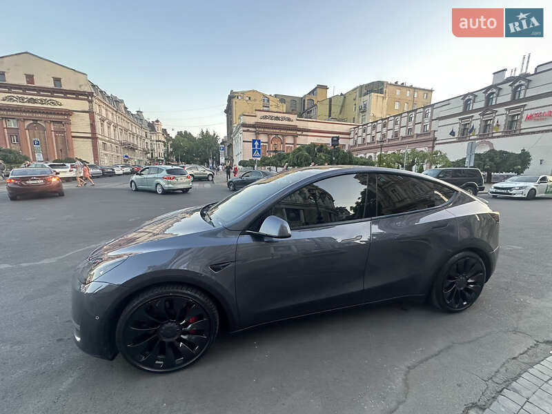 Внедорожник / Кроссовер Tesla Model Y 2022 в Одессе