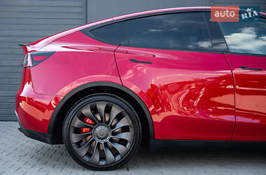Внедорожник / Кроссовер Tesla Model Y 2022 в 