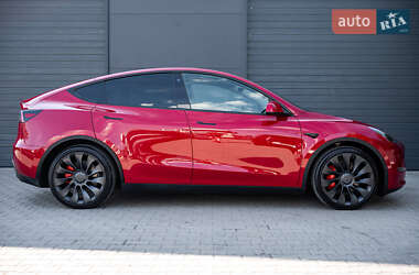 Внедорожник / Кроссовер Tesla Model Y 2022 в 