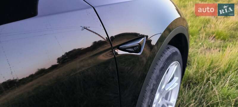 Внедорожник / Кроссовер Tesla Model Y 2023 в Деражне фото 22 Внедорожник / Кроссовер Tesla Model Y 2023 в Деражне