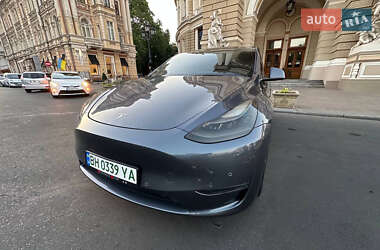Внедорожник / Кроссовер Tesla Model Y 2022 в 