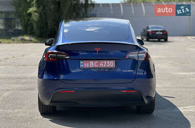 Внедорожник / Кроссовер Tesla Model Y 2024 в 