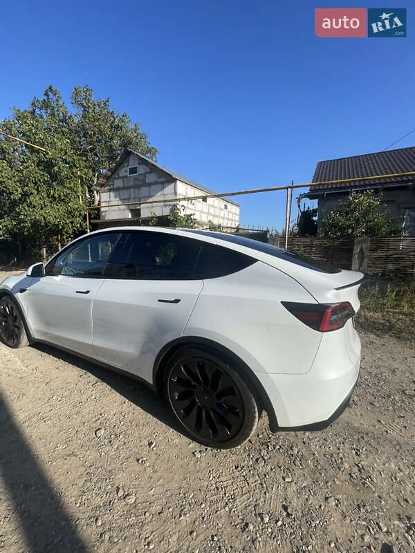 Внедорожник / Кроссовер Tesla Model Y 2022 в Одессе