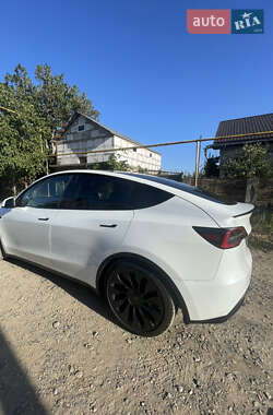 Внедорожник / Кроссовер Tesla Model Y 2022 в 