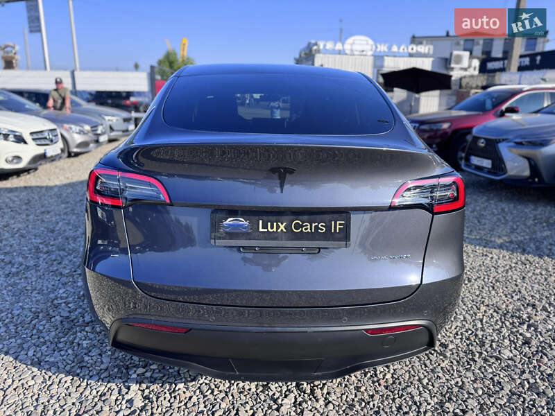 Внедорожник / Кроссовер Tesla Model Y 2022 в Ивано-Франковске