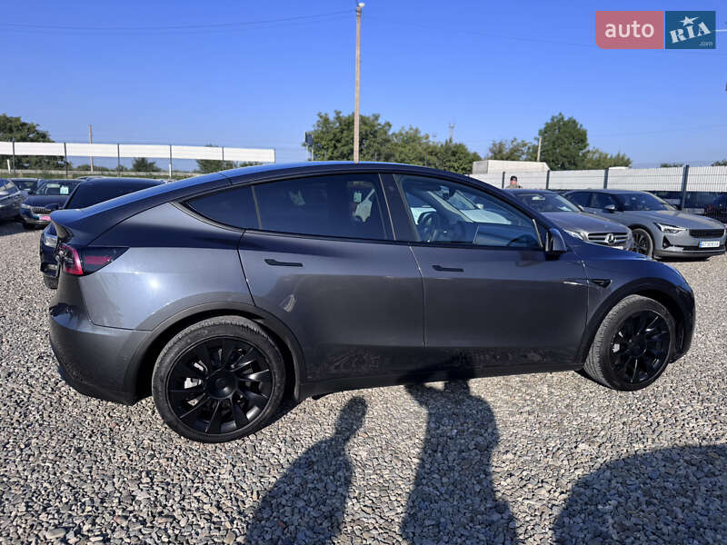 Внедорожник / Кроссовер Tesla Model Y 2022 в Ивано-Франковске