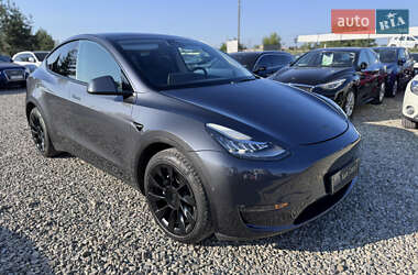 Внедорожник / Кроссовер Tesla Model Y 2022 в Ивано-Франковске