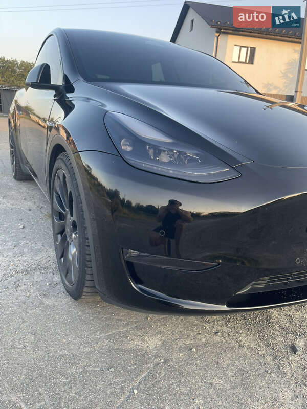 Внедорожник / Кроссовер Tesla Model Y 2022 в Буче