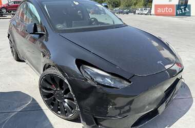 Внедорожник / Кроссовер Tesla Model Y 2022 в 