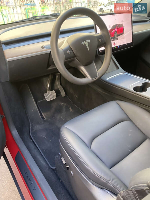 Внедорожник / Кроссовер Tesla Model Y 2023 в Киеве фото 32 Внедорожник / Кроссовер Tesla Model Y 2023 в Киеве