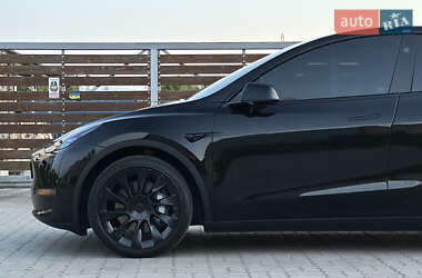 Внедорожник / Кроссовер Tesla Model Y 2023 в 