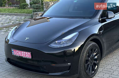 Внедорожник / Кроссовер Tesla Model Y 2023 в 