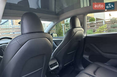 Внедорожник / Кроссовер Tesla Model Y 2023 в 