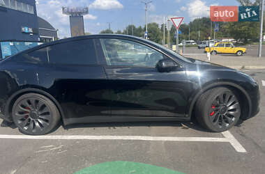 Внедорожник / Кроссовер Tesla Model Y 2022 в 