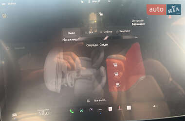 Внедорожник / Кроссовер Tesla Model Y 2022 в 