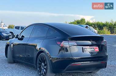 Внедорожник / Кроссовер Tesla Model Y 2022 в 