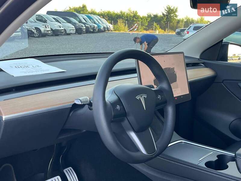 Внедорожник / Кроссовер Tesla Model Y 2022 в Львове