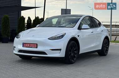 Позашляховик / Кросовер Tesla Model Y 2023 в Києві