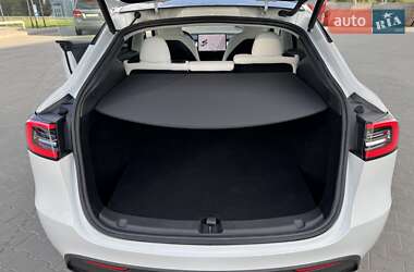 Внедорожник / Кроссовер Tesla Model Y 2023 в 