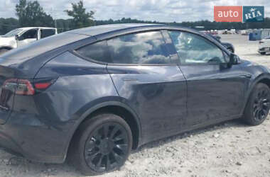 Внедорожник / Кроссовер Tesla Model Y 2023 в Ровно