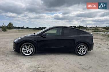 Внедорожник / Кроссовер Tesla Model Y 2022 в 