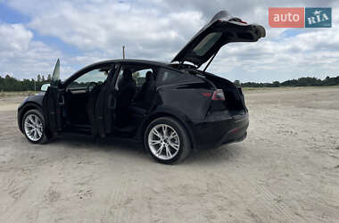 Внедорожник / Кроссовер Tesla Model Y 2022 в 