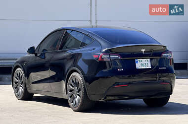 Внедорожник / Кроссовер Tesla Model Y 2021 в 