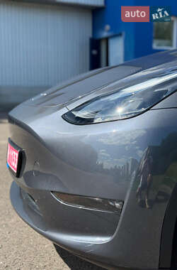 Внедорожник / Кроссовер Tesla Model Y 2023 в 