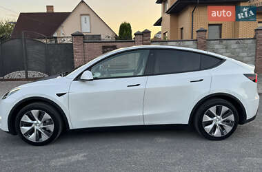 Внедорожник / Кроссовер Tesla Model Y 2020 в 