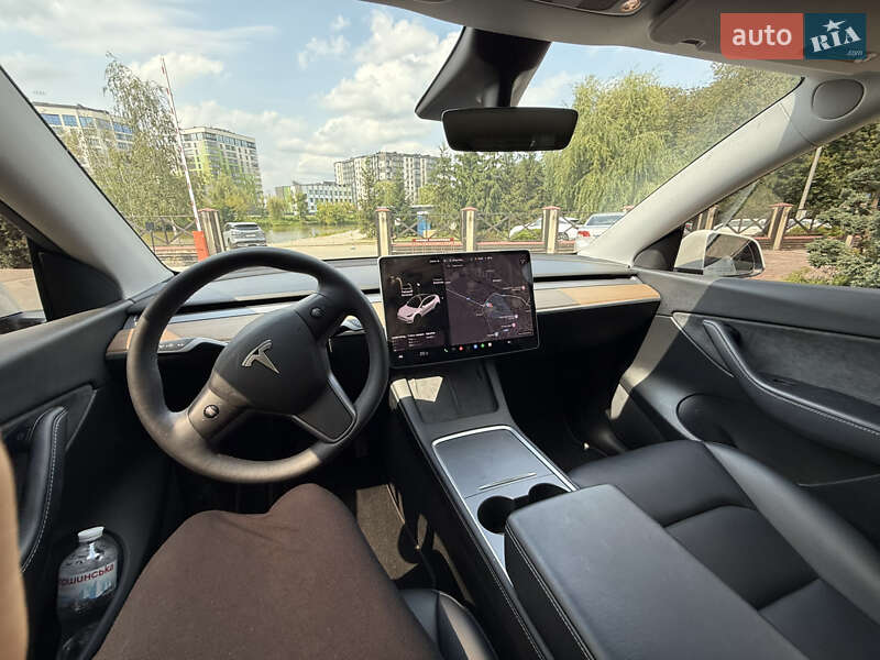 Внедорожник / Кроссовер Tesla Model Y 2021 в Ивано-Франковске фото 13 Внедорожник / Кроссовер Tesla Model Y 2021 в Ивано-Франковске