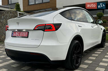 Внедорожник / Кроссовер Tesla Model Y 2023 в 