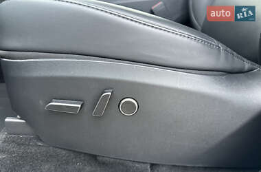 Внедорожник / Кроссовер Tesla Model Y 2023 в 