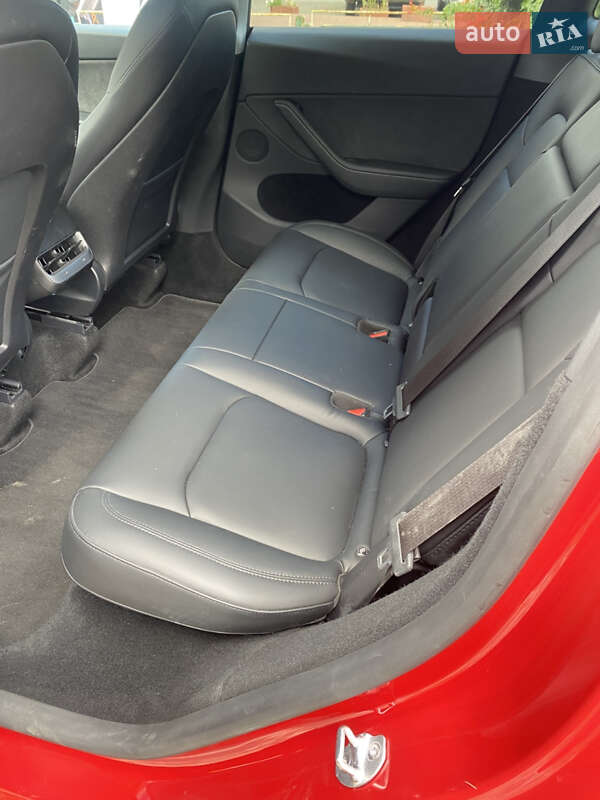 Внедорожник / Кроссовер Tesla Model Y 2023 в Киеве фото 44 Внедорожник / Кроссовер Tesla Model Y 2023 в Киеве