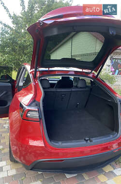 Внедорожник / Кроссовер Tesla Model Y 2023 в 