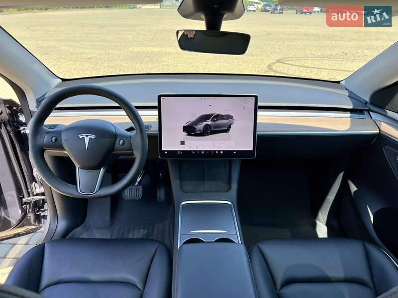 Внедорожник / Кроссовер Tesla Model Y 2023 в Одессе