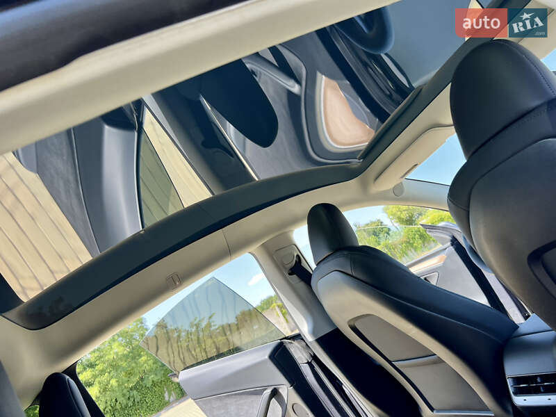 Внедорожник / Кроссовер Tesla Model Y 2023 в Одессе