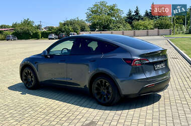 Внедорожник / Кроссовер Tesla Model Y 2024 в 