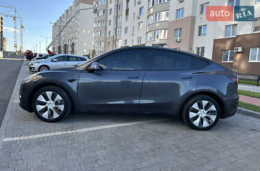 Внедорожник / Кроссовер Tesla Model Y 2021 в 