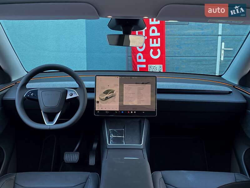 Внедорожник / Кроссовер Tesla Model Y 2025 в Киеве