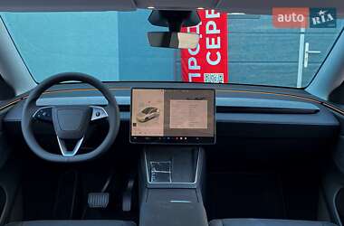 Внедорожник / Кроссовер Tesla Model Y 2025 в 