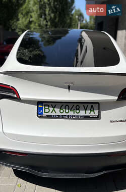 Внедорожник / Кроссовер Tesla Model Y 2020 в 