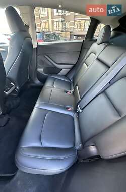 Внедорожник / Кроссовер Tesla Model Y 2023 в 