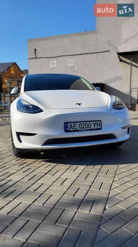 Позашляховик / Кросовер Tesla Model Y 2022 в Дніпрі