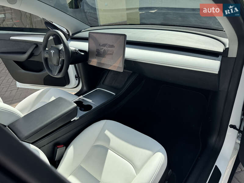 Позашляховик / Кросовер Tesla Model Y 2023 в Борисполі фото 12 Позашляховик / Кросовер Tesla Model Y 2023 в Борисполі