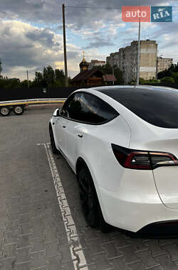 Позашляховик / Кросовер Tesla Model Y 2022 в 