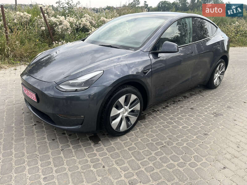 Внедорожник / Кроссовер Tesla Model Y 2022 в 