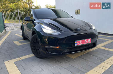 Позашляховик / Кросовер Tesla Model Y 2022 в 
